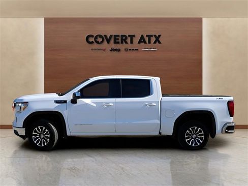 Used 2019 GMC Sierra 1500 SLE w/ SLE Value Package image 2