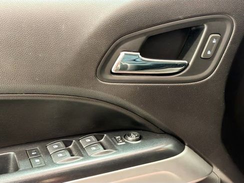 Certified 2021 Chevrolet Colorado ZR2 w/ ZR2 Dusk Special Edition image 18