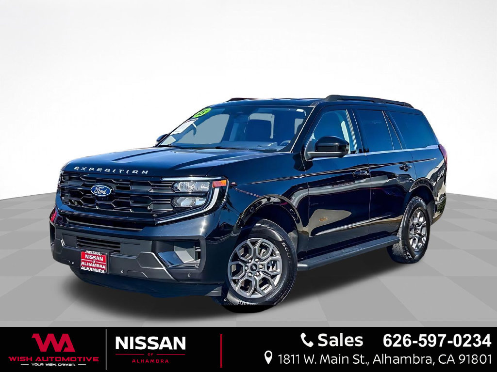 Used 2025 Ford Expedition Active RWD image 1