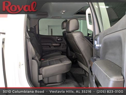 Used 2018 GMC Sierra 2500 Denali w/ Duramax Plus Package image 10