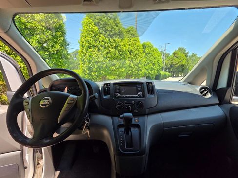Used 2018 Nissan NV200 S w/ Cruise Control Package FWD image 13