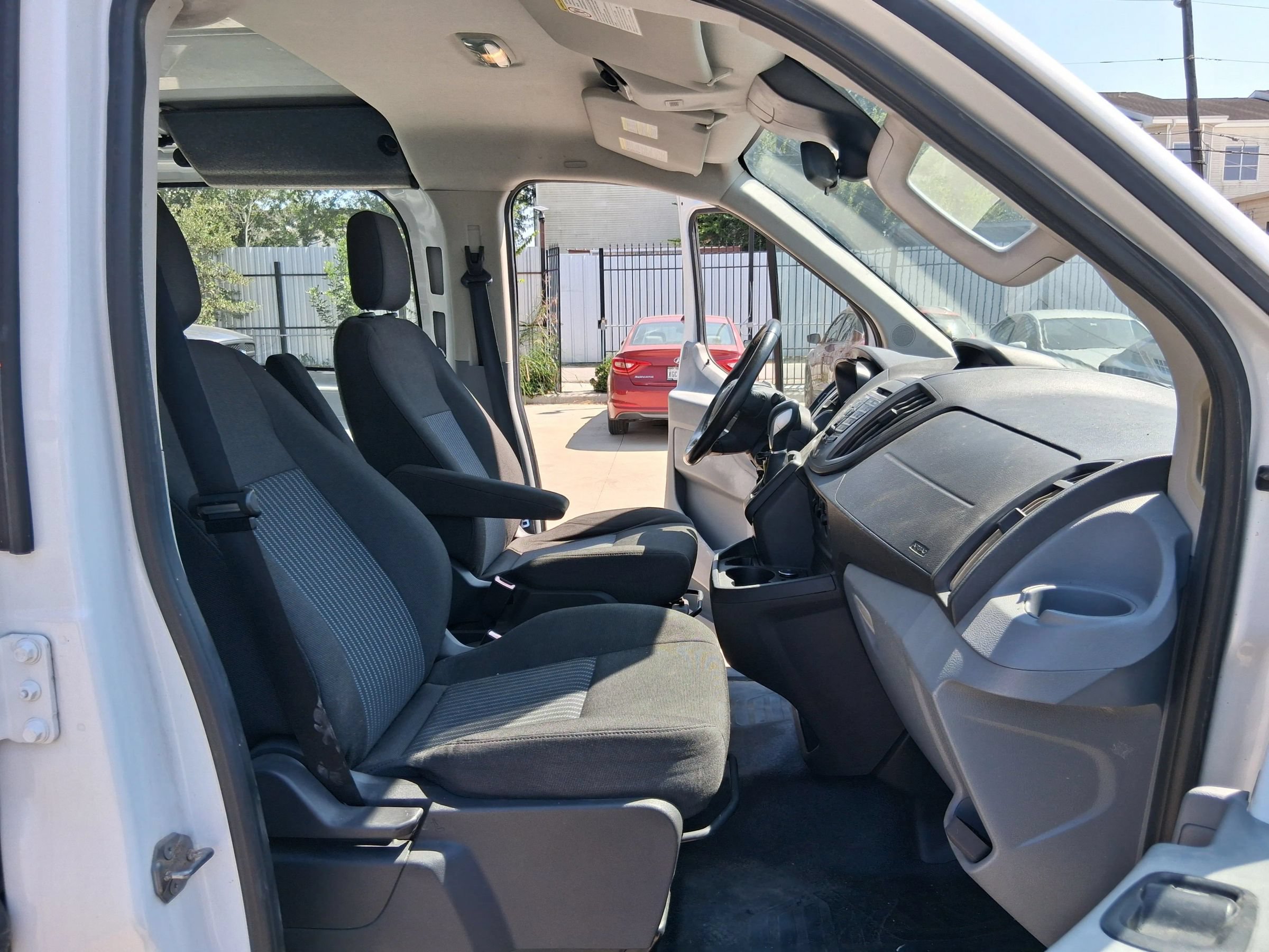 Used 2016 Ford Transit 150 130 Low Roof RWD image 29