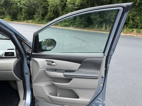 Used 2014 Honda Odyssey EX-L image 19