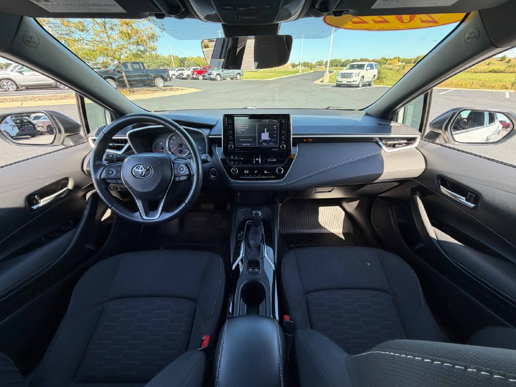 Used 2022 Toyota Corolla SE FWD image 28