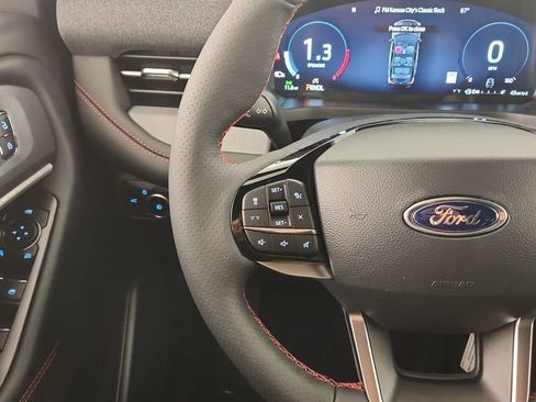 New 2026 Ford Explorer ST-Line AWD/4WD image 21