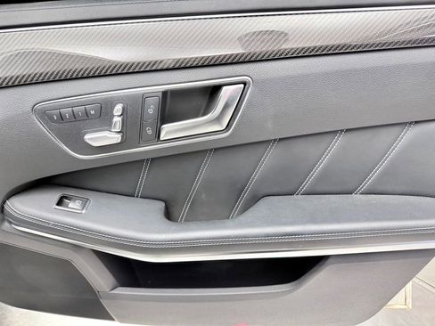 Used 2014 Mercedes-Benz E 63 AMG S-Model image 16