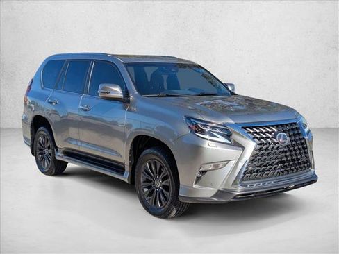 Used 2020 Lexus GX 460 Premium image 3