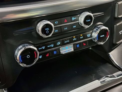 Used 2025 Ford F150 Lariat w/ Equipment Group 501A Mid AWD/4WD image 16