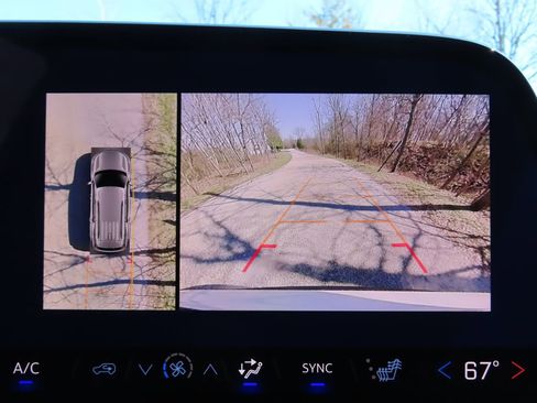 New 2026 Chevrolet Traverse LT w/ Midnight/Sport Edition AWD/4WD image 7