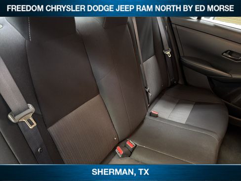 Used 2024 Nissan Sentra SV FWD image 10