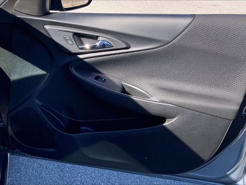 Used 2024 Chevrolet Malibu LT image 23