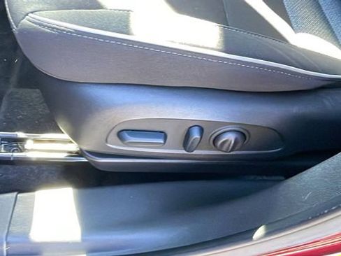 Certified 2023 Chevrolet TrailBlazer LT w/ Convenience Package image 28