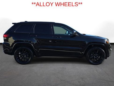Used 2020 Jeep Grand Cherokee Altitude image 7