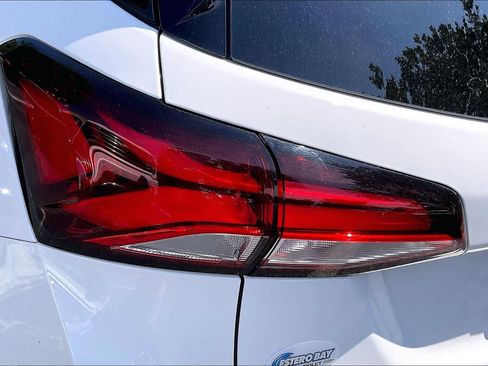 Used 2023 Chevrolet Equinox RS FWD image 28