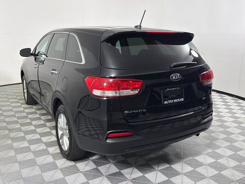 Used 2016 Kia Sorento L FWD image 7