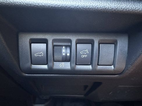 Used 2021 Subaru Outback Premium AWD/4WD image 40
