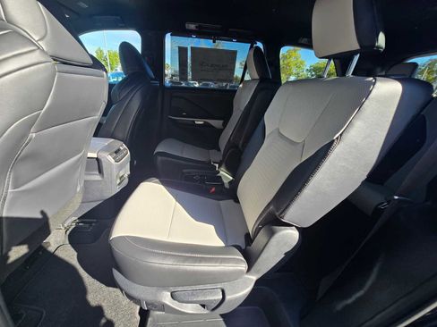 New 2026 Lexus TX 500h AWD image 21