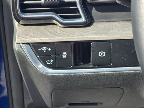 Used 2023 Kia Sportage X-Line w/ X-Line Premium Package image 19