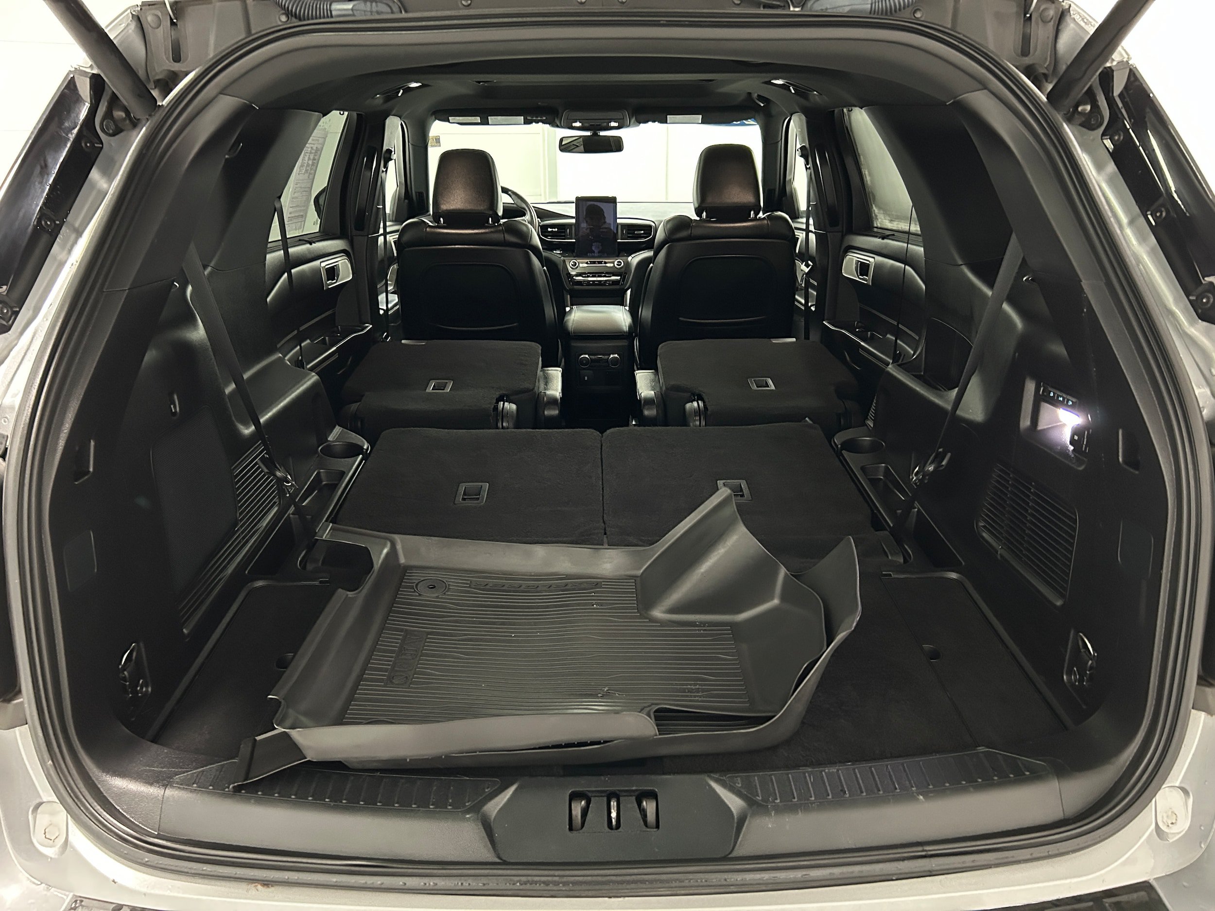 Used 2020 Ford Explorer ST w/ ST Street Pack AWD/4WD image 35
