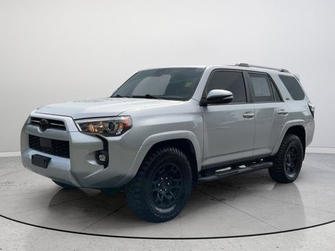 Used 2023 Toyota 4Runner SR5 Premium w/ Moonroof Package RWD image 5
