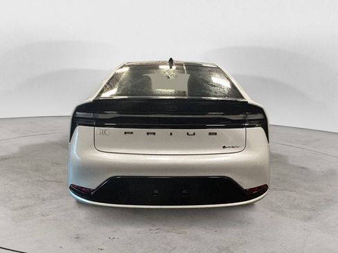 New 2026 Toyota Prius Plug-In Hybrid image 4