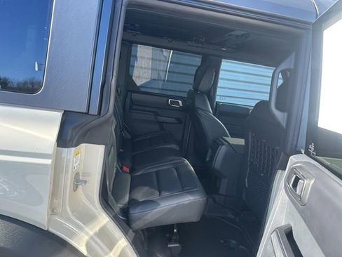 New 2025 Ford Bronco Badlands image 28