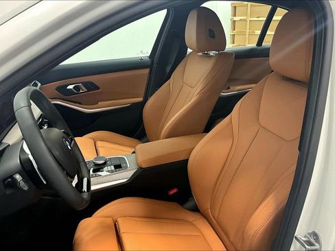 New 2025 BMW 330i Sedan w/ Convenience Package RWD image 26