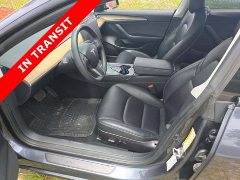 Used 2023 Tesla Model 3 Standard Range RWD image 5