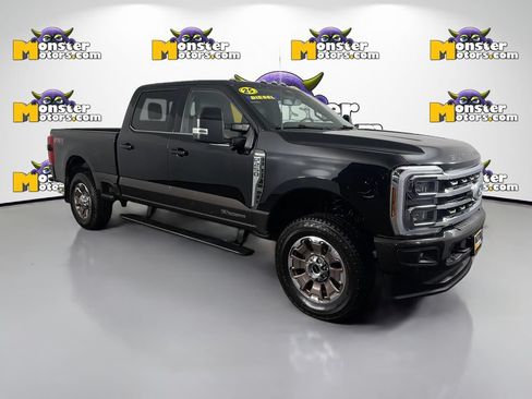 Used 2025 Ford F250 King Ranch AWD/4WD image 3