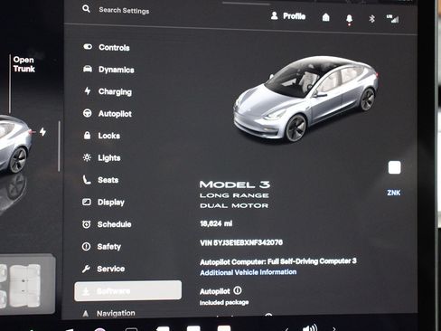 Used 2022 Tesla Model 3 Long Range image 18