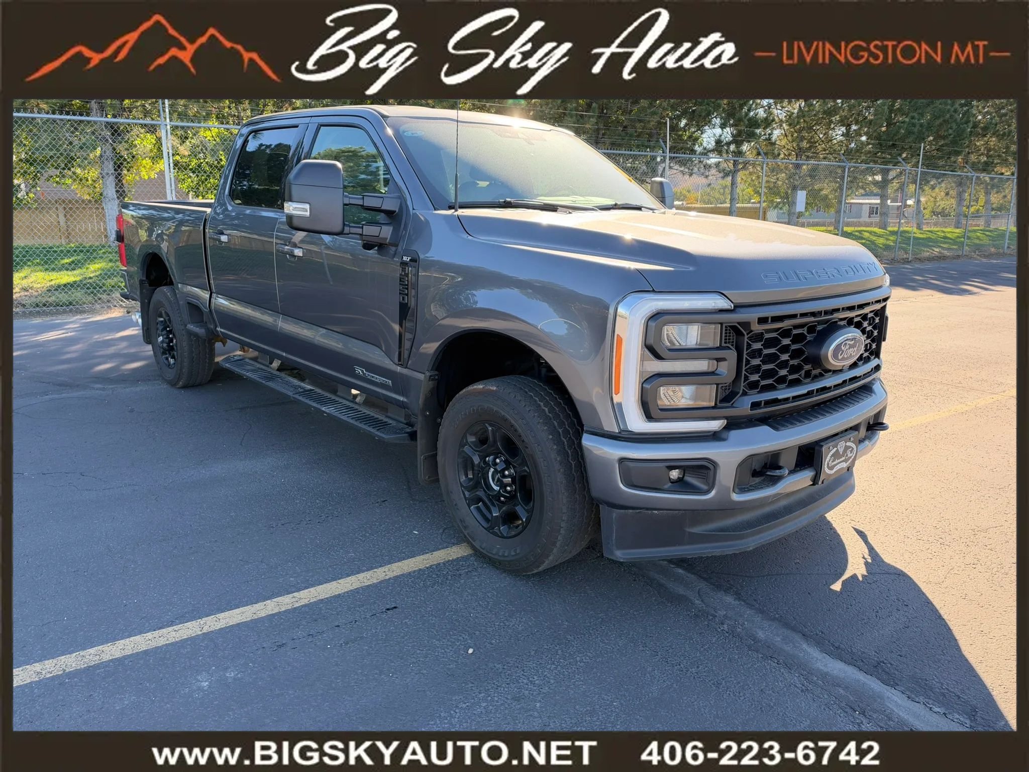 Used 2023 Ford F350 XLT w/ XLT Premium Package AWD/4WD image 1