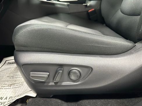 Used 2025 Toyota RAV4 XLE image 12