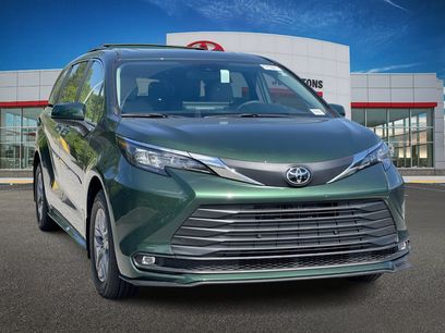 Used 2026 Toyota Sienna XLE