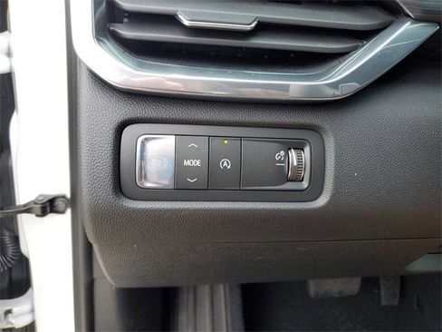 New 2026 GMC Acadia Elevation image 29