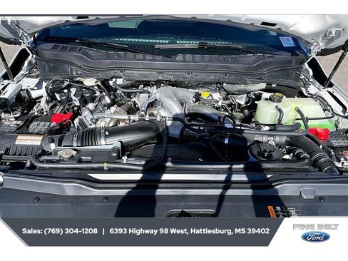 New 2026 Ford F450 XLT w/ 360-Degree Camera Package AWD/4WD image 8