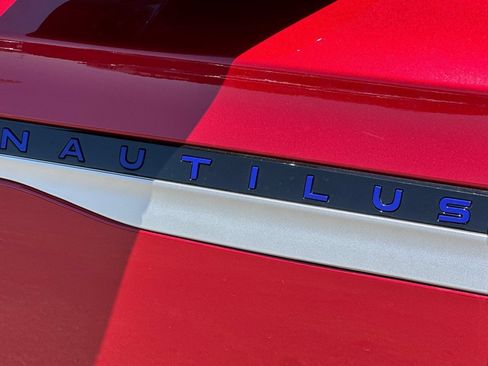 New 2026 Lincoln Nautilus Reserve AWD/4WD image 26