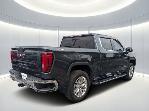 Used 2019 GMC Sierra 1500 SLT w/ SLT Premium Plus Package AWD/4WD image 4