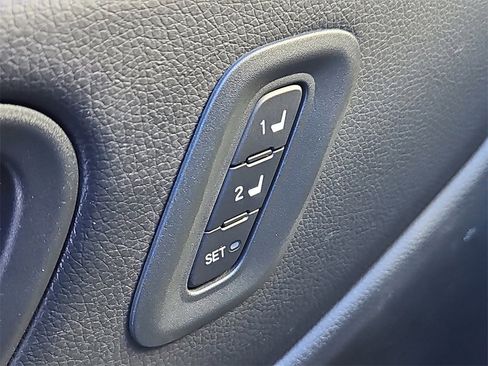 Certified 2025 Honda Pilot TrailSport image 18