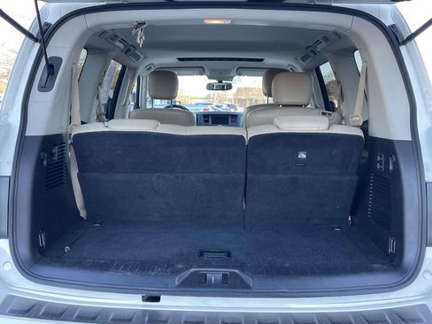 Used 2019 Nissan Armada SL w/ Premium Package image 10