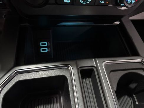 Used 2018 Ford F150 XLT w/ Equipment Group 302A Luxury AWD/4WD image 23