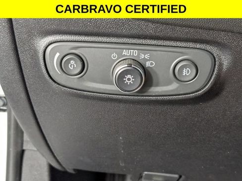Certified 2018 Chevrolet Equinox Premier FWD image 16