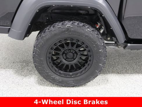 Used 2021 Jeep Gladiator Mojave image 6