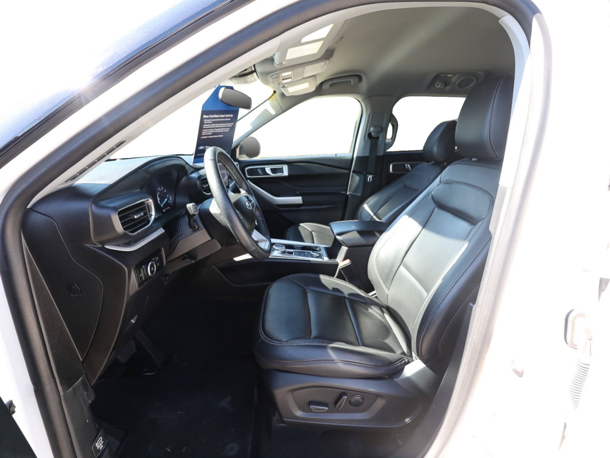 Certified 2023 Ford Explorer XLT w/ Equipment Group 202A AWD/4WD image 12