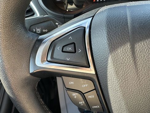 Used 2024 Ford Edge Titanium image 22