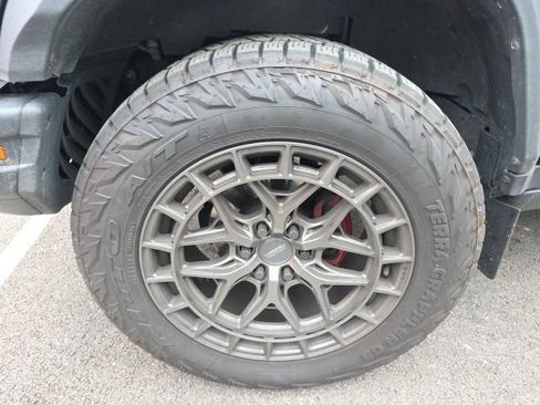 Used 2024 INEOS Grenadier AWD/4WD image 2
