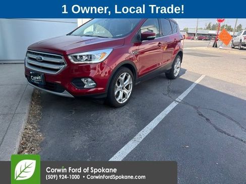 Used 2019 Ford Escape Titanium AWD/4WD image 2