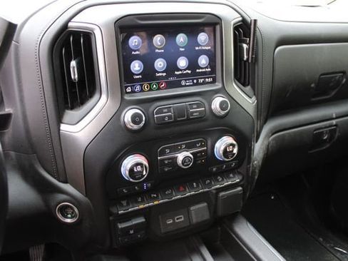 Used 2021 GMC Sierra 2500 Denali w/ Denali Black Diamond Edition image 7