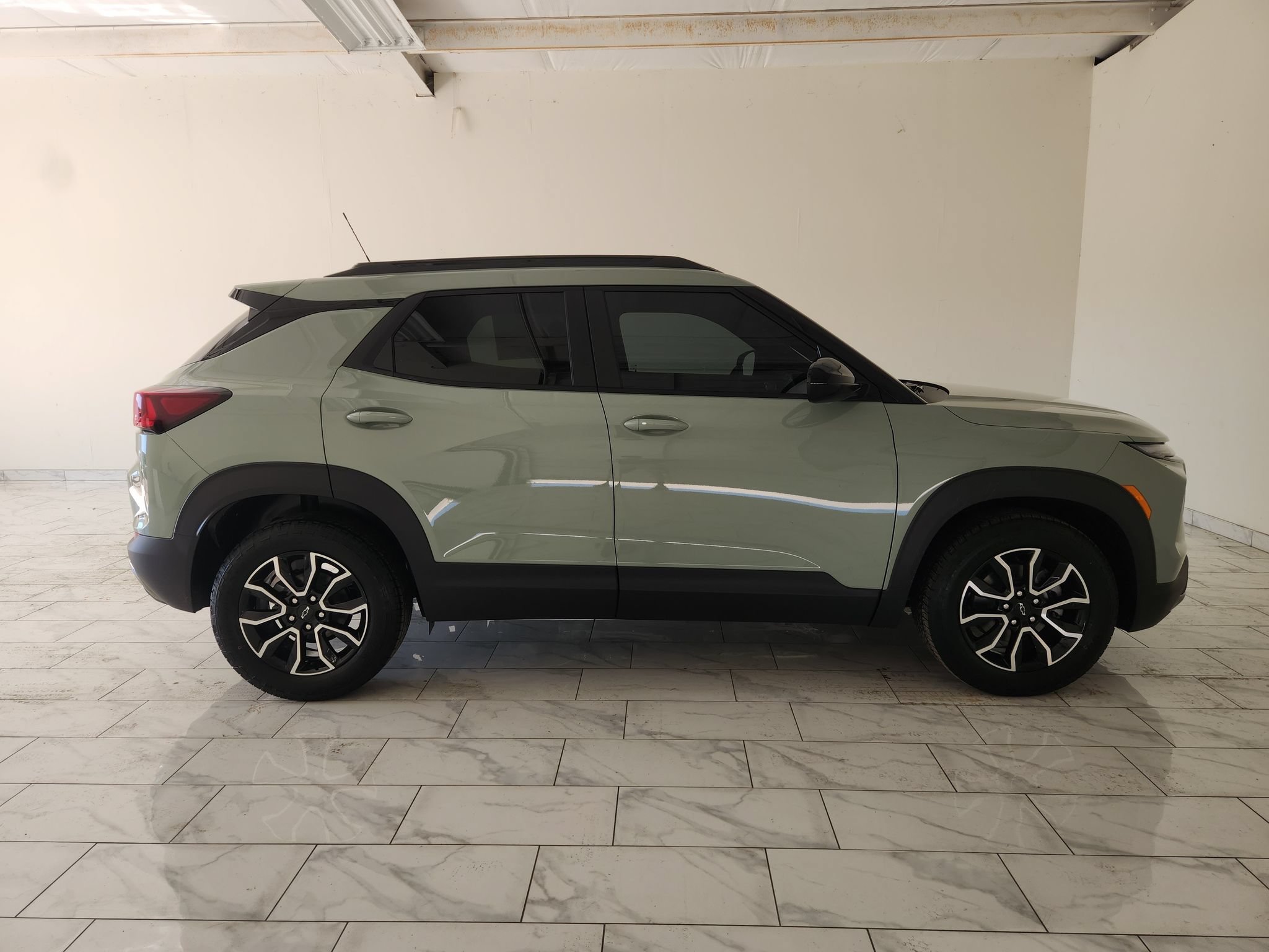 New 2026 Chevrolet TrailBlazer ACTIV w/ Convenience Package FWD image 4