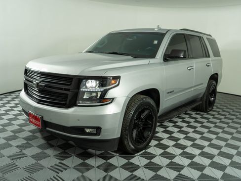 Used 2018 Chevrolet Tahoe Premier image 3