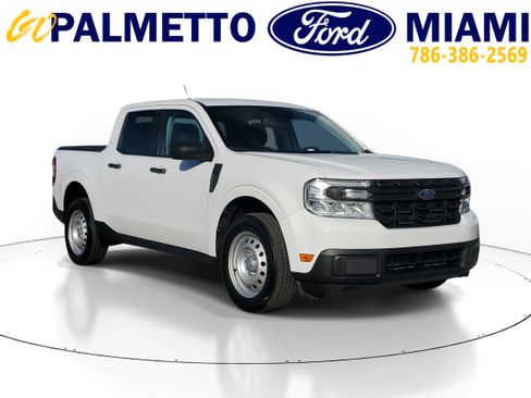 Used 2022 Ford Maverick XL image 1